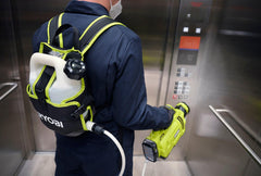 2022新款美國Ryobi 18V ONE+ 無繩靜電噴霧機 1 加侖+ 2.0 Ah*2電池充電器帶背包套裝(現貨) RYOBI 良明(美行)